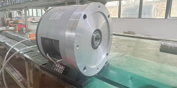 为什么选择台灵厂家生产的电磁离合制动组？